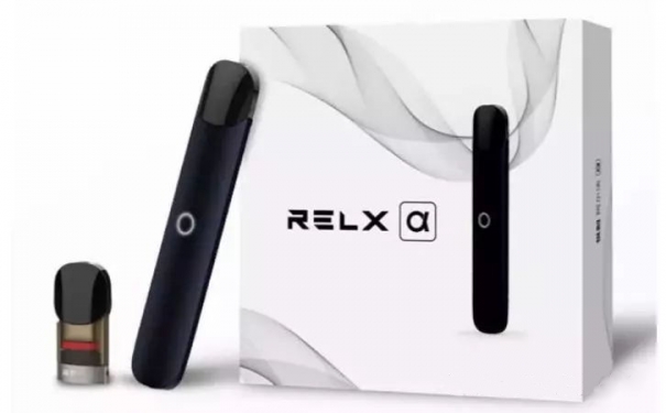 悦刻阿尔法（relx α ）电子烟黑科技：液态硅胶包胶二次注塑成型，提升整机防漏油防水能力