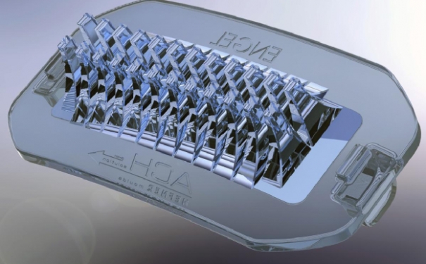 液态硅胶lsr生产智能车灯透镜的模具制造和注塑成型工艺难点
